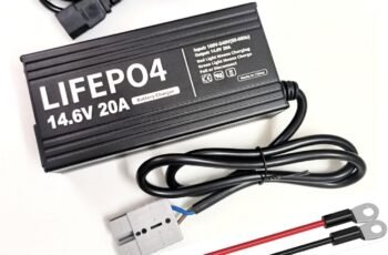 12V/12.8V 20A LiFePO4 Lithium Battery Charger Review