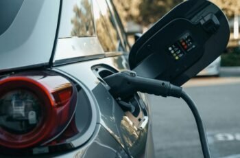 3 Best LiFePO4 Chargers of 2025 — Fast, Safe, and Battery-Friendly